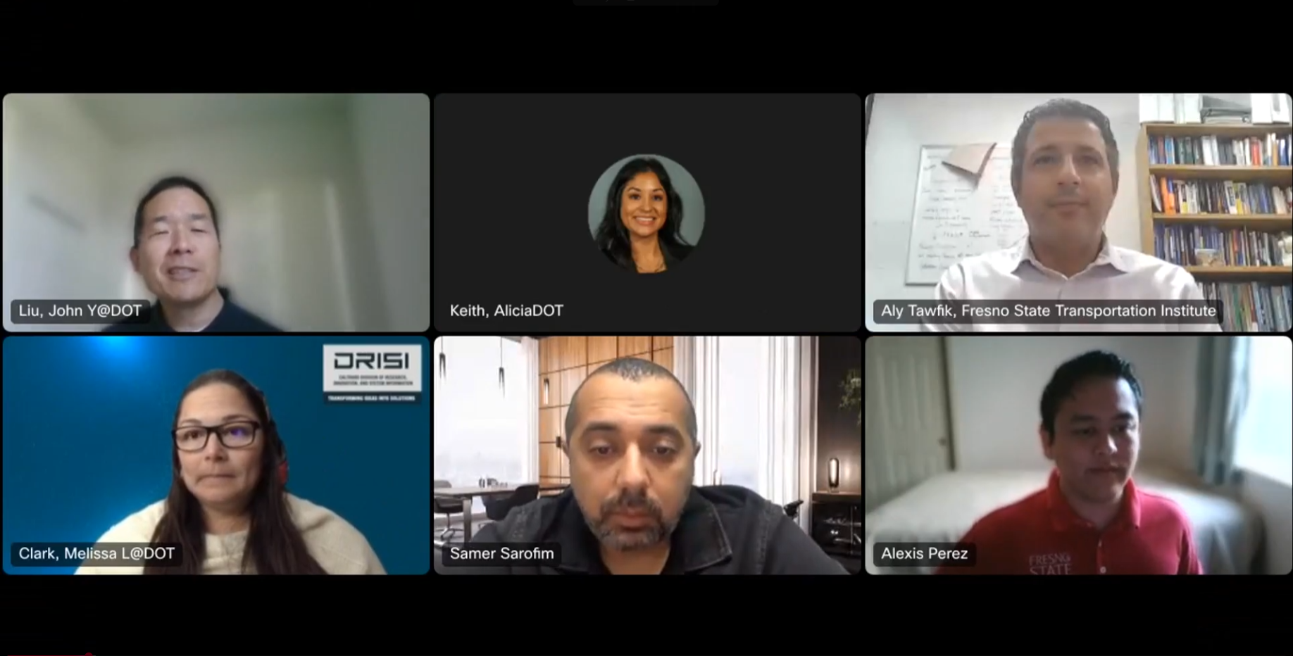 picture of caltrans roudnabout presentation